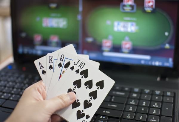 Permainan kasino live dan slot online di porn365 dengan dealer profesional